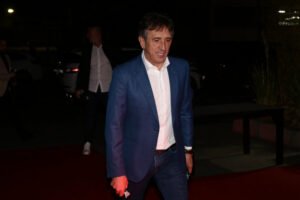 STIGLE NAJNOVIJE INFORMACIJE O ŽIKI JAKŠIĆU! Prvi put viđen u javnosti nakon zdravstvenog kolapsa - SVI SU OSTALU U ŠOKU KADA SU GA VIDELI!