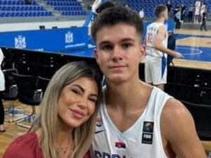 SVI PRIČAJU O SINU DARKA MILIČIĆA, A OVO JE ŽENA KOJA MU RODILA TROJE DECE! Zorana je prava bomba, košarkaš je voli od svoje 19. godine