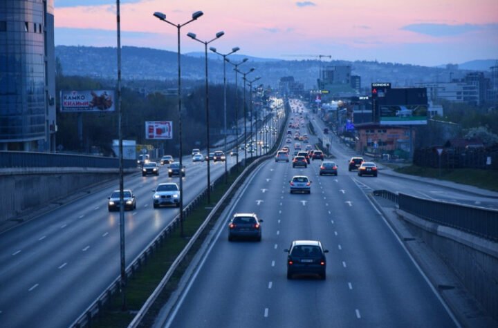 UPOZORENJE ZA SVE VOZAČE! Menjaju se pravila vožnje na auto-putu, NIŠTA VIŠE NEĆE BITI ISTO