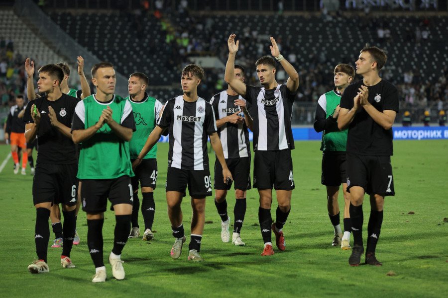 VELIKA ŠANSA ZA PARTIZAN: Milošević promašio zicer, ostaje 0:0!
