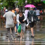 VREME JE OPASNO! Hitno se oglasio RHMZ: Stižu pljuskovi sa grmljavinom, oluja i grad - Ovaj deo prvi na UDARU