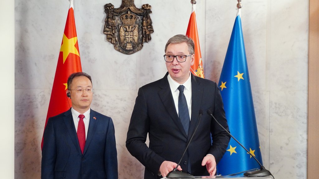 VUČIĆ DANAS NA VAŽNOM SASTANKU: Predsednik se sastaje sa ambasadorom Kine Li Mingom
