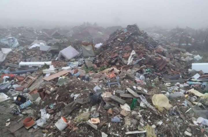 ZELENILO UMESTO SMEĆA! Uklanja se 1.500 kubika smeća i pravi se park