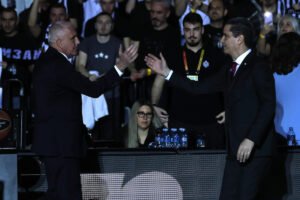 Dresovi Partizana i Crvene zvezde neodoljivo liče jedan na drugi (Foto)