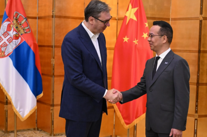 JOŠ JEDAN SUSRET SA VELIKOM KOMPANIJOM U PEKINGU! Vučić: "Srbija mora da uhvati voz nove tehnološke revolucije i zato smo sa liderima" (FOTO)