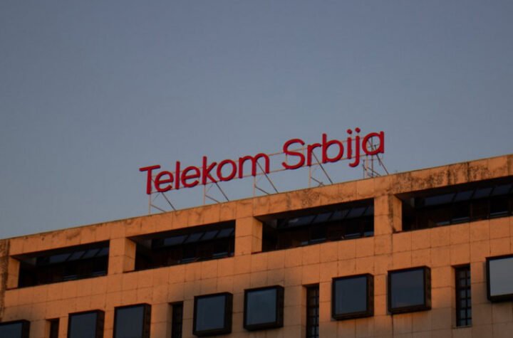 NOVI NAPAD NA TELEKOM SRBIJA! Mali operater mnogo laže!