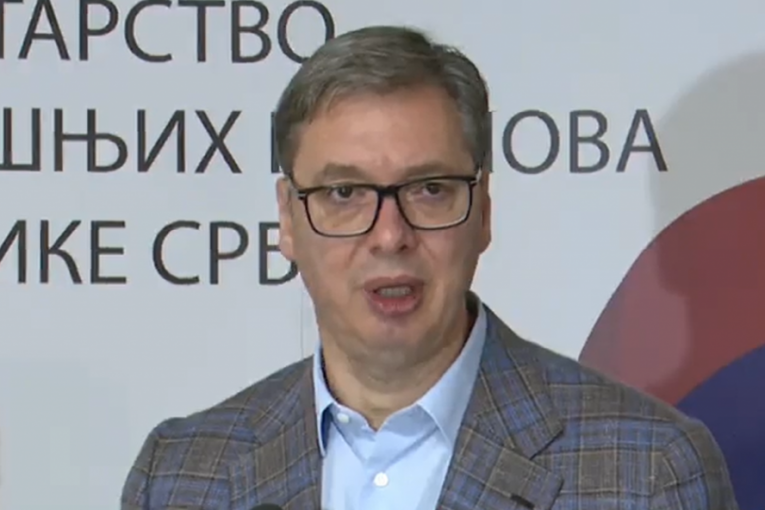 "OLOŠ KOJI NE MOŽE DA VLADA NI U SVOJIM ZEMLJAMA"!  Vučić: Suprodstavićemo se onima koji spolja ruše Srbiju!