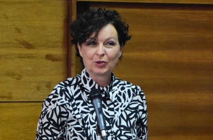 SKANDAL! DEKANKA BLOKADERKA OTVORENO PRIZNALA: "Idem po stranim ambasadama i tek ću da idem!"