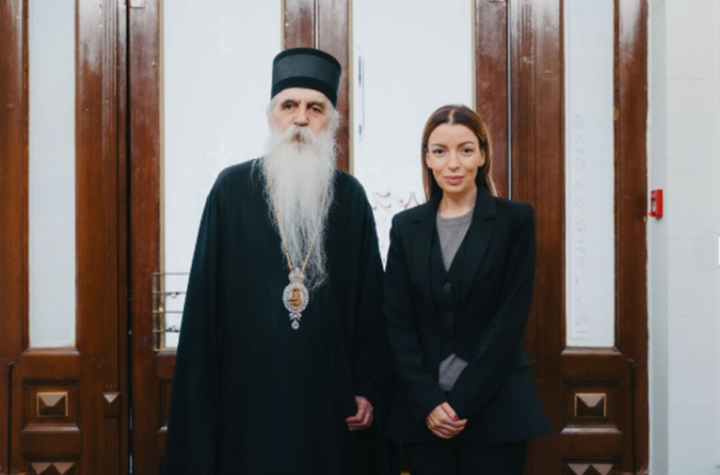 "SPC VEKOVIMA PREDSTAVLJA STUB BAŠEG DUHOVNOG I NACIONALNOG BIĆA" - Adrijana Mesarović se susrela sa mitropolitom bačkim Irinejem