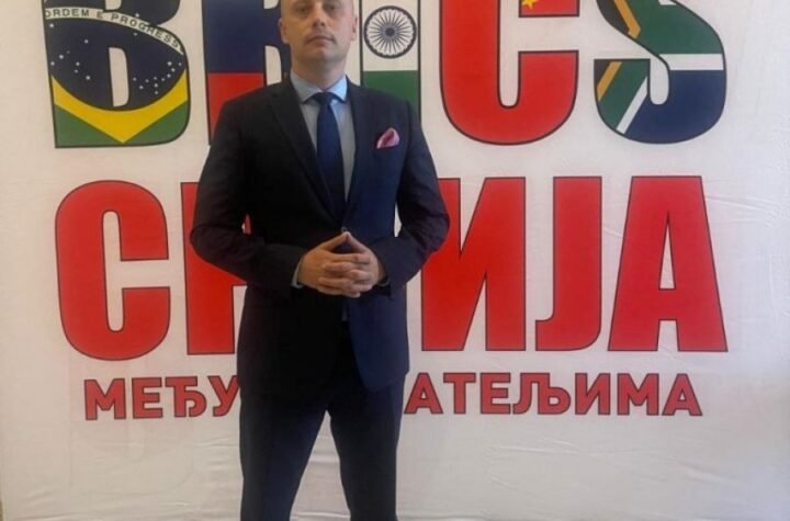 SRBIJA IMA PRIJATELJE I NA ISTOKU I NA ZAPADU: Samir Tandir o položaju Srbije na globalnoj sceni