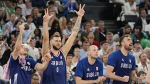 Sledeći rival Srbije na Eurobasketu ima NAJLUĐU PRIPREMU za meč: Lupaju šamare jedni drugima