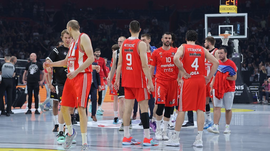 Zvezda se oglasila i potvrdila: Imamo novog kapitena, a i njegovog zamenika (FOTO)