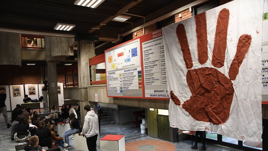 Dekan Danijel Sinani 'pumpa': Bruka na Filozofskom fakultetu (FOTO)