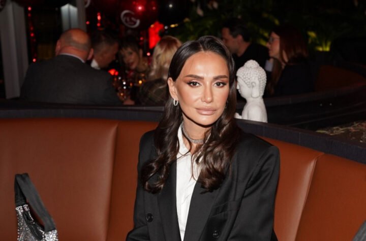 EMINA BI DA PROBA MLADU PILETINU! Pevačica otkrila kakvog muškarca želi sada!