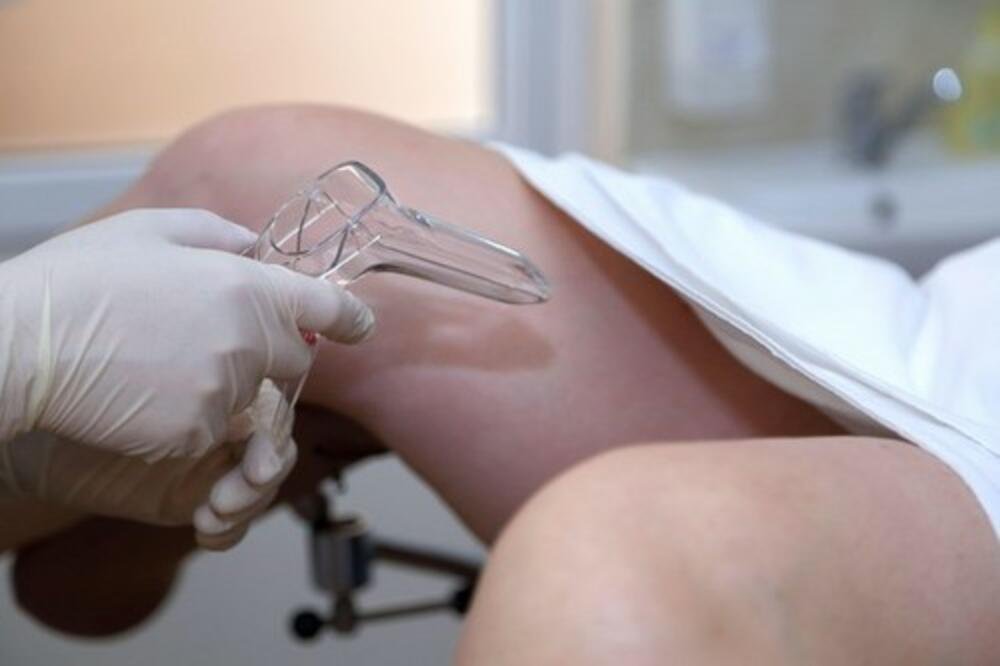 MA DA LI JE MOGUĆE? Ginekolog otkrio zašto žene treba da spavaju bez donjeg veša! Razlog će vas zaludeti