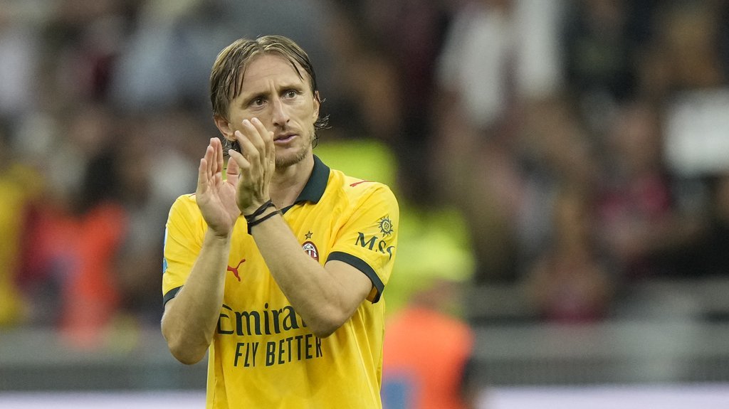 MODRIĆ SE VRAĆA U REAL: Fudbaler prelomio i doneo važnu odluku