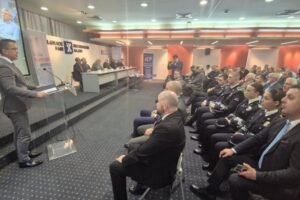 Milićević predstavio zbornike o srpskom identitetu: Ne damo da prekrajaju istoriju (FOTO)