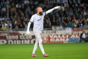 POČELE DA SE TRESU MREŽE! Vanja siguran na golu Napolija!
