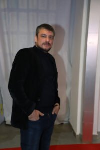 POJAVIO SE U "CRNOJ SVADBI" NEPREPOZNATLJIV! Glumac SMRŠAO 30 KILOGRAMA, fanovi ne veruju sopstvenim očima!