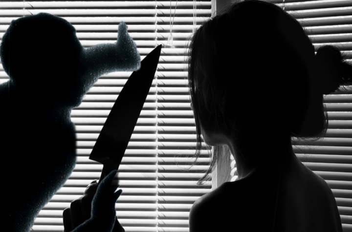 POZNATO ZAŠTO JE MUŠKARAC UBODEN NOŽEM U STOMAK U NOVOM PAZARU! Posvađao se sa mnogo mlađom devojkom oko OVE STVARI, pa ona nasrnula na njega!