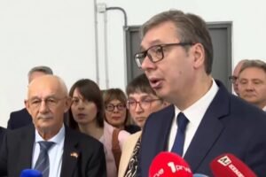 PREDSEDNIK VUČIĆ NA OTVARANJU FABRIKE MUEHLBAUER! Sjajna prilika za posao i dobru platu u Staroj Pazovi!