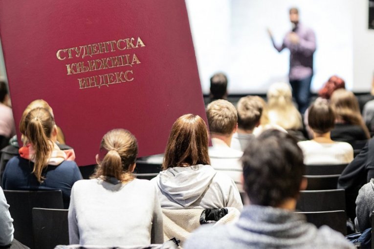 STUDENTI MOGU DA BUDU NA BUDŽETU I SA MANJE OD 48 BODOVA! Savetnik ministra objasnio i kako!