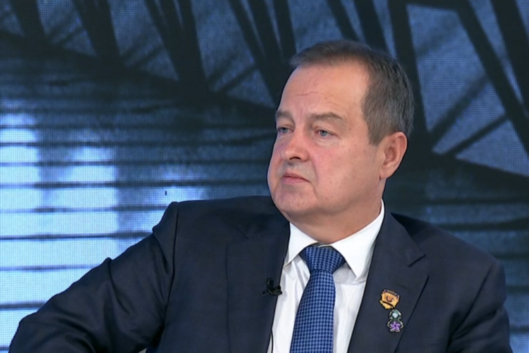"ŠUT NIJE PREBACIVAN DA BI SE SAKRILI DOKAZI, NEGO ZATO ŠTO JE TO TRAŽILO TUŽILAŠTVO"! Dačić o akciji policije posle pada nadstrešnice!