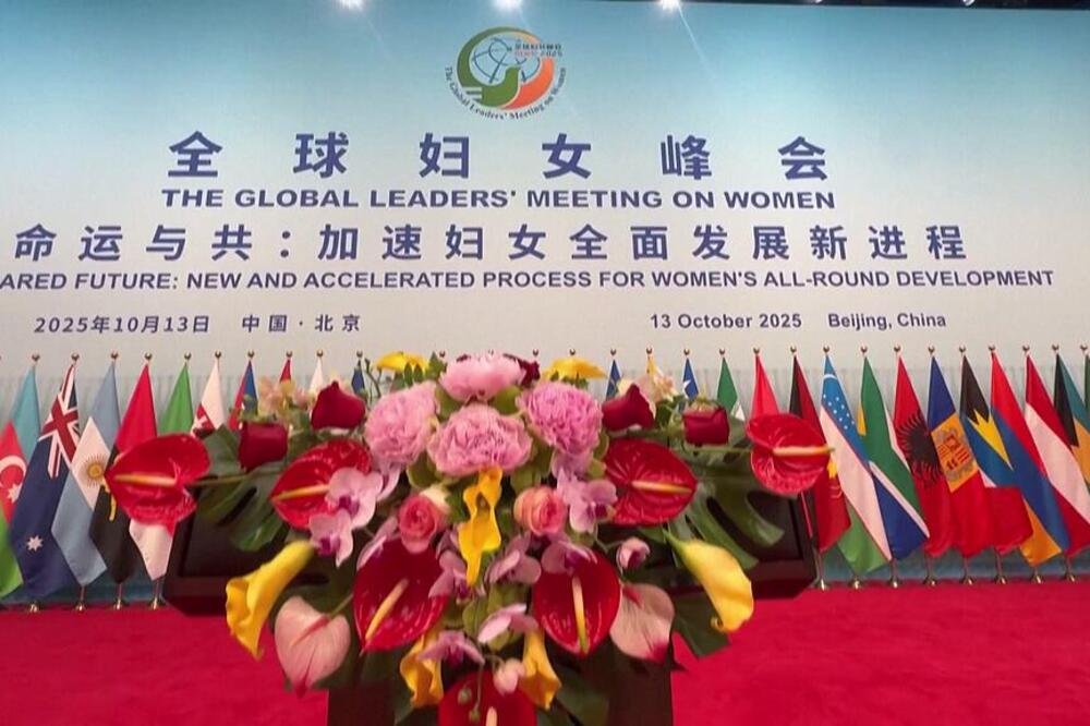 Si Đinping održao govor na ceremoniji otvaranja Globalnog samita žena