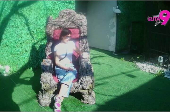 TRK NA PINK: Mina Vrbaški sprema da sa Drvetom mudrosti prečešlja sve aktulne teme!