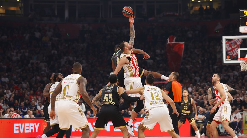 'DELIJE' ĆE OVO ODUŠEVITI: Zvezda promenila dres za Valensiju (FOTO)