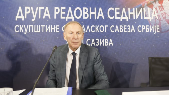 'PIKSI BI OSTAO SELEKTOR SRBIJE, DA NIJE....' Oglasio se prvi čovek srpskog fudbala i sve iznenadio!