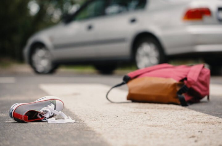 AUTOMOBIL POKOSIO MUŠKARCA NA PEŠAČKOM PRELAZU, POGINUO NA LICU MESTA! Užas u Pančevu!