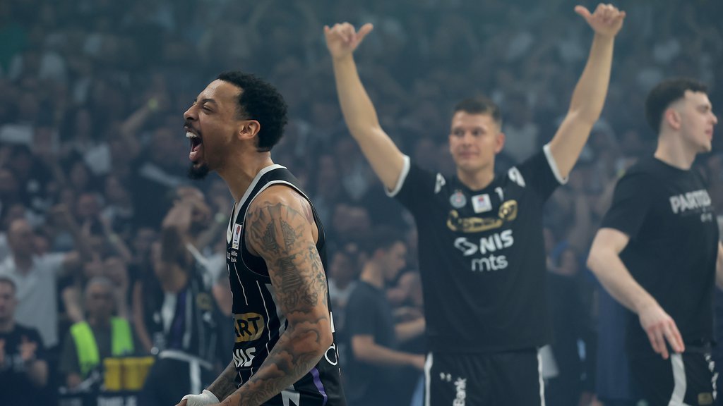 CRNO-BELI BEZ VAŠINGTONA NA NEZGODNOM GOSTOVANJU! Partizan i Dubai dve jedine neporažene ekipe u ABA ligi!