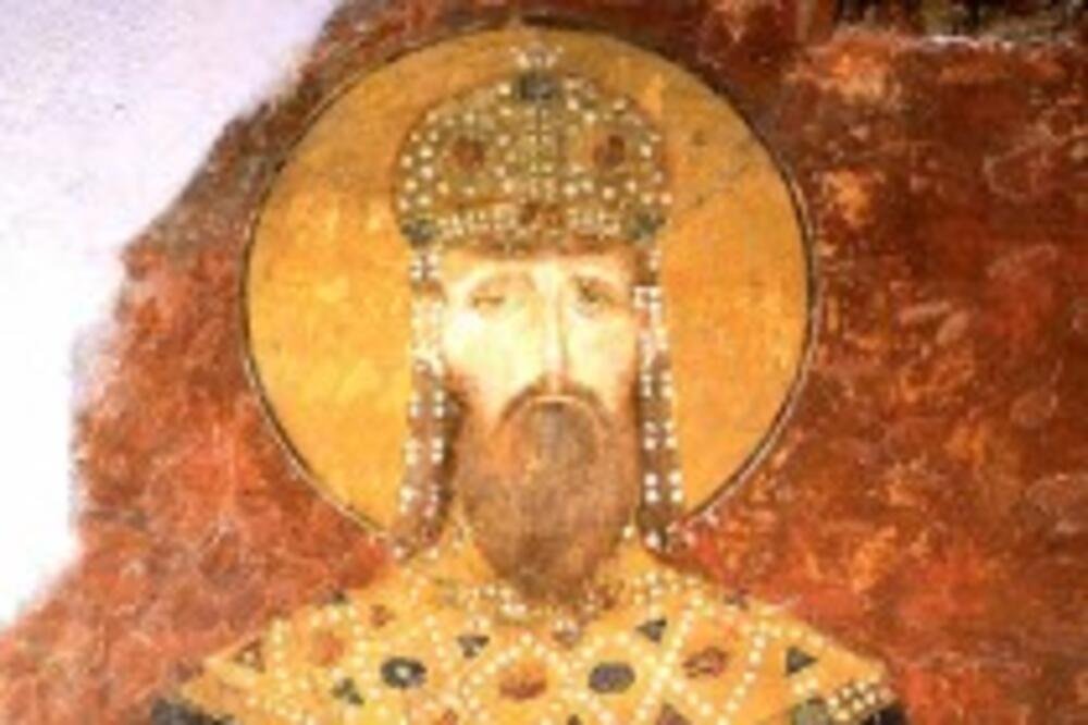 DANAS JE VELIKI PRAZNIK, OBIČAJ JE JAKO STROG! Ni pod tačkom razno ga ne valja kršiti jer se VEROVANJE TIČE...