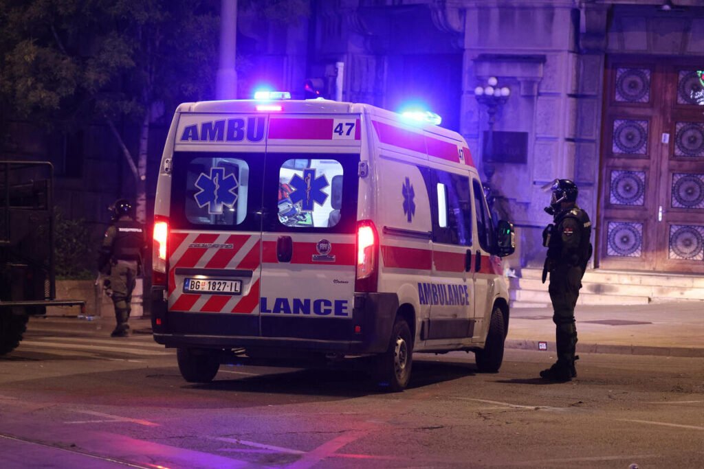 Horor u Novom Sadu, metalna lajsna ubila čoveka: Užas na gradilištu