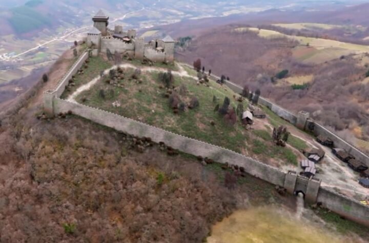 "IZGUBLJENI GRADOVI BALKANA" RUŠE SVE REKORDE- STOTINE HILJADA GLEDALACA, NIJEDNA KRITIKA: Završeno emitovanje serijala koji je pomerio granice u dokumentarnom sadržaju u Srbiji