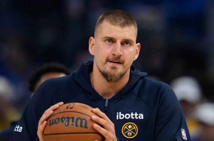 KAD VIDI JOKIĆA 'NIJE MU DOBRO' Najbolji defanzivac lige nema odgovor za trostrukog MVP-a