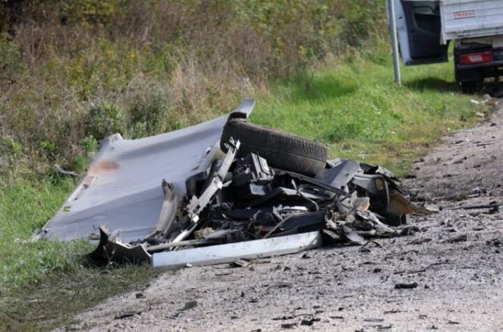 KRV SE PROLILA PUTEM! Stravičan sudar automobila i kamiona, poginulo ŠEST OSOBA! Među njima i TROJE DECE