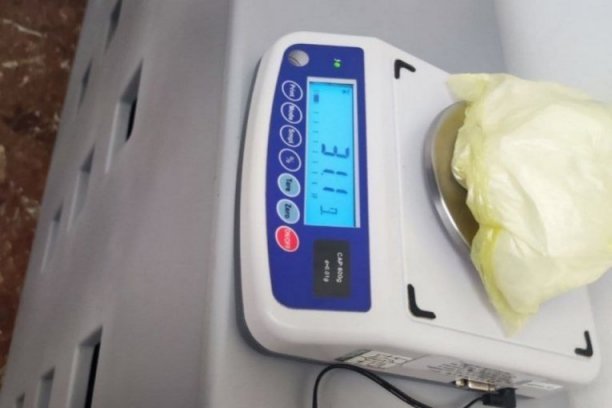 LEGLO NARKOMANIJE: Zemlja na kolenima, marihuana i kokain masovno po džepovima tinejdžera!