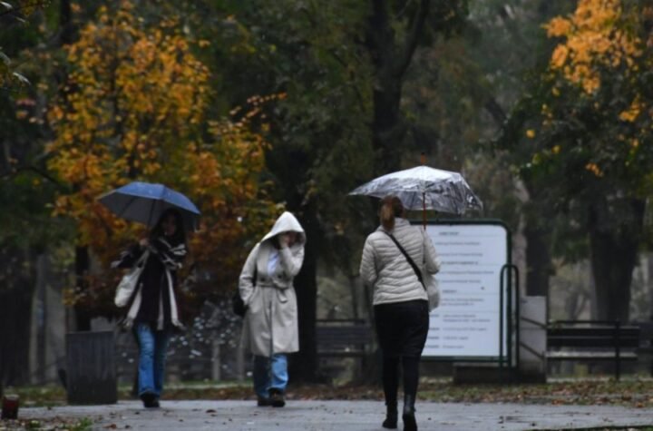 NEOBIČNO TOPLO I LEPO VREME ZA VIKEND! Iskoristite naredne dane, uskoro nam stiže i VELIKO ZAHLAĐENJE SA SNEGOM!