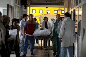 Opasan virus registrovan u ovom delu Srbije: Ako imate ove simptome, odmah idite kod lekara! Temperatura i do 40