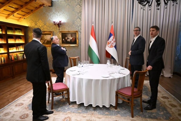 "PARTNERSTVO SRBIJE I MAĐARSKE DONOSI DOBROBIT REGIONU!" Vučić i Orban nastavili razgovore u Vinariji Zvonko Bogdan (FOTO)
