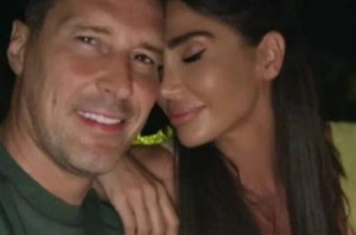 POSLE BURNE PROŠLOSTI I RAZVODA, LJUBAV JE POBEDILA! Naš pevač podelio RADOSNE VESTI – supruga nikad srećnija uz njega!