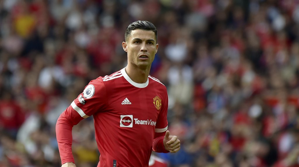 RONALDO POKAZAO NOVI SAT: Koštao kao luksuzna vila! Ima 800 komponenti, a napravljeno je svega 18 primeraka (FOTO)