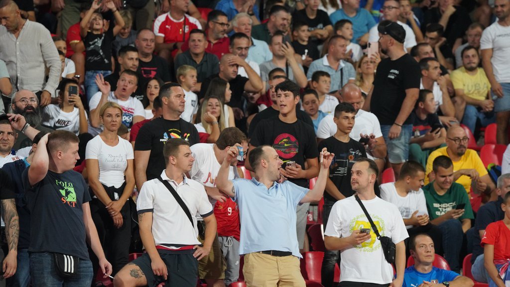 SRBIJA OSTALA BEZ SVETSKOG PRVENSTVA: Orlovi poraženi na Vembliju – propuštene šanse i eliminacija!