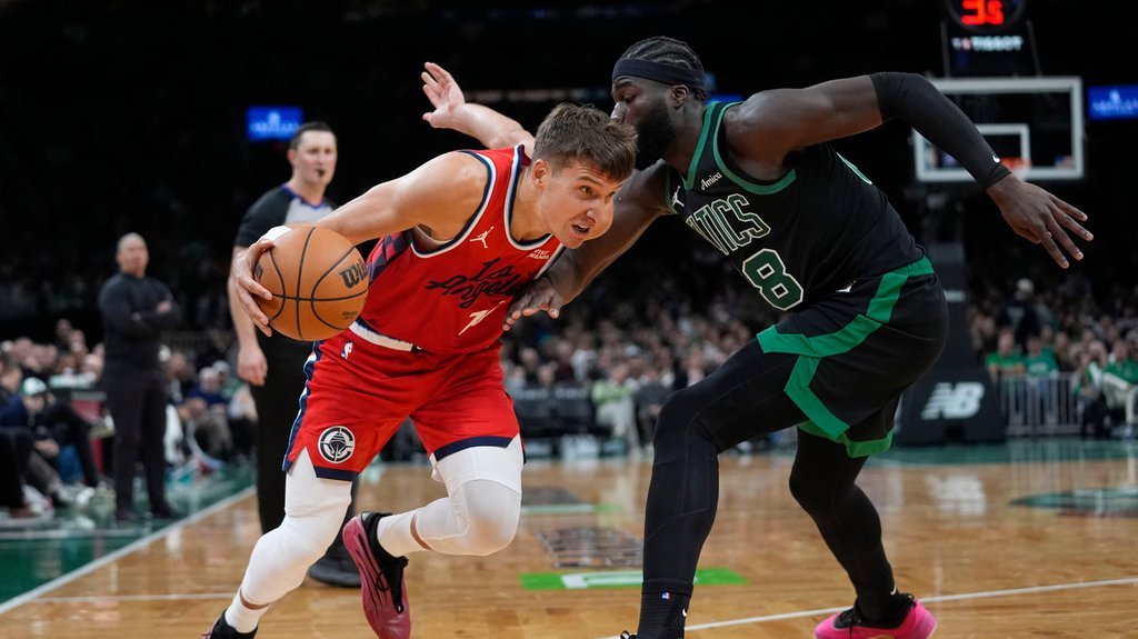 Srpski košarkaš Bogdan Bogdanović dao 11 poena u porazu Los Anđeles Klipersa