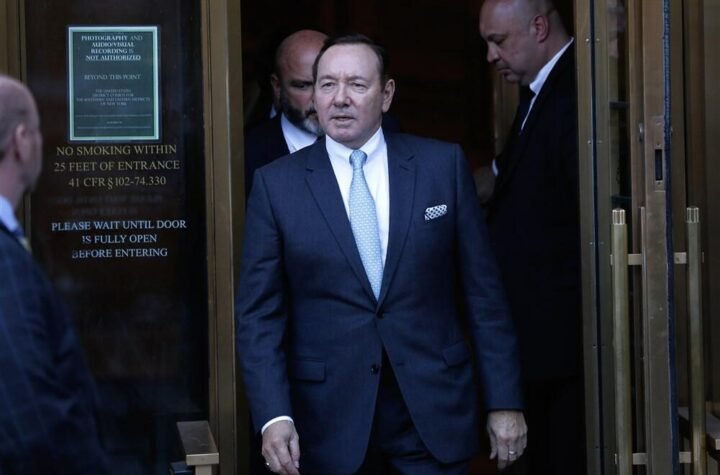 Strašna vest! Glumačka legenda postala BESKUĆNIK, optužbe o se*sualnom zlostavljaju ga SKUPO koštale