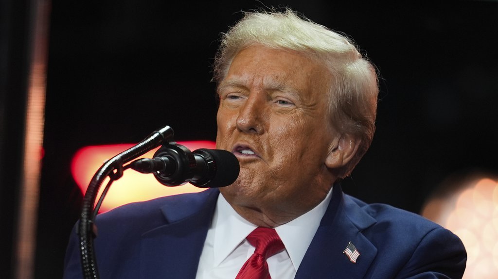 TRAMP NAJAVIO KRAJ RATA U UKRAJINI