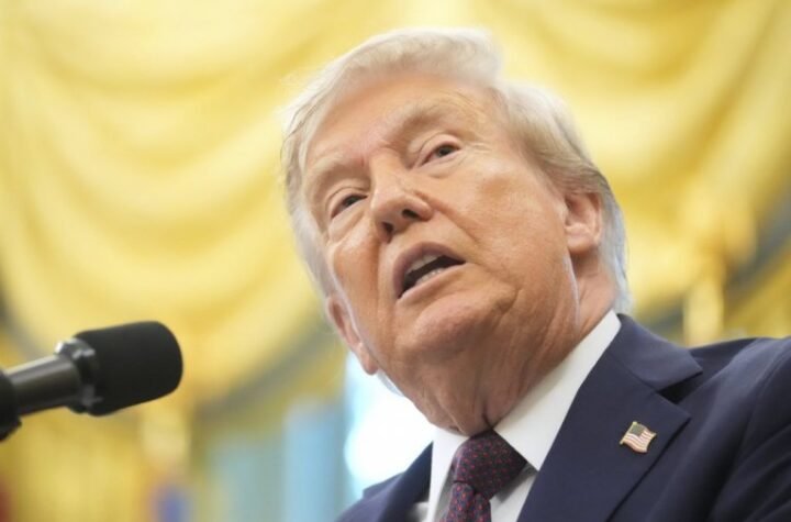 TRAMPOV REJTING SE SROZAO NA NAJNIŽE GRANE: Evo koliko ga sada Amerikanaca podržava