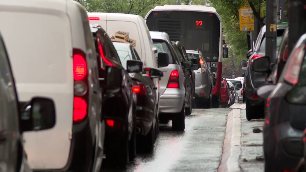 VOZITE OPREZNO! Magla, kiša, a mogući su i sitnu odroni